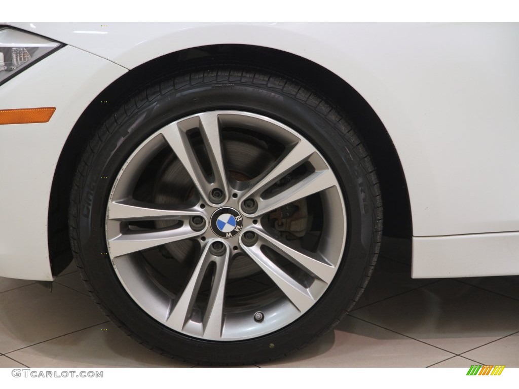 2013 3 Series 328i xDrive Sedan - Alpine White / Coral Red/Black photo #24