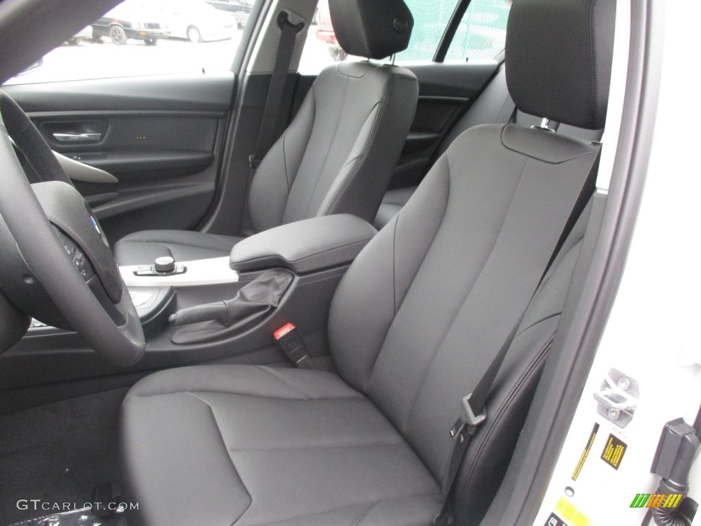 2016 3 Series 320i xDrive Sedan - Alpine White / Black photo #13