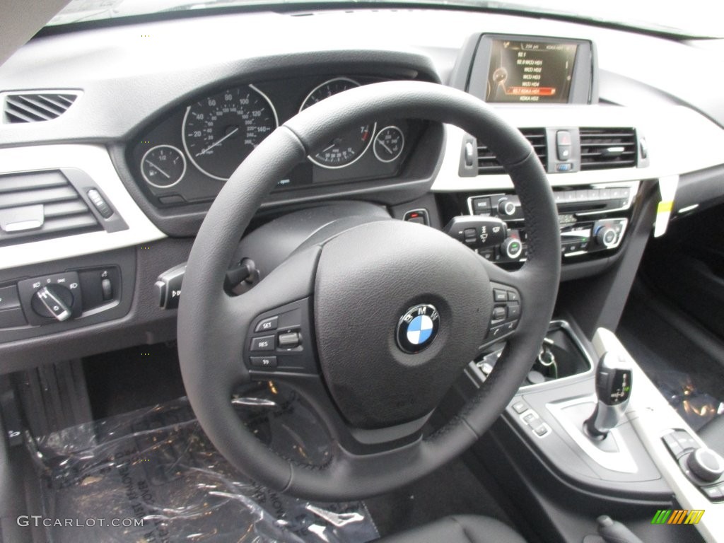 2016 3 Series 320i xDrive Sedan - Alpine White / Black photo #15