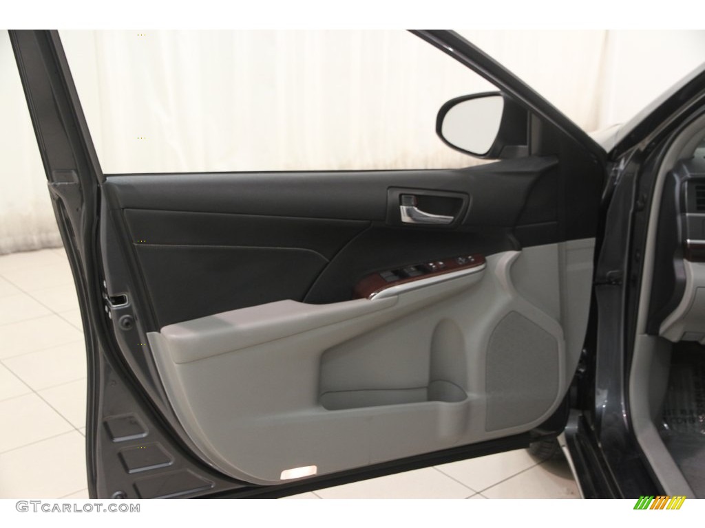 2013 Camry XLE - Magnetic Gray Metallic / Ash photo #4