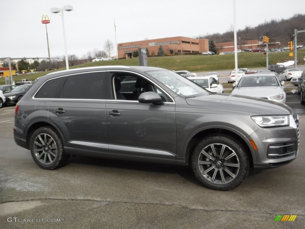 Graphite Gray Metallic 2017 Audi Q7 3.0T quattro Premium Plus Exterior Photo #110127740