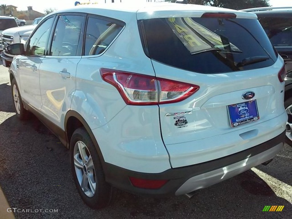 2016 Escape SE - Oxford White / Charcoal Black photo #6