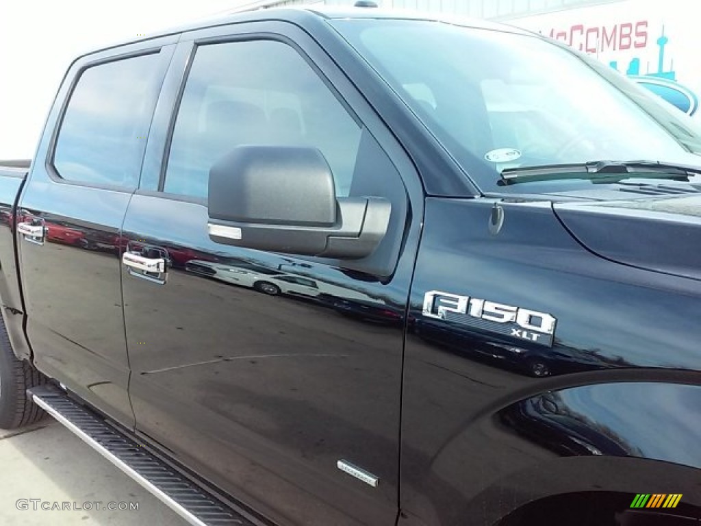 2016 F150 XLT SuperCrew 4x4 - Shadow Black / Medium Earth Gray photo #6