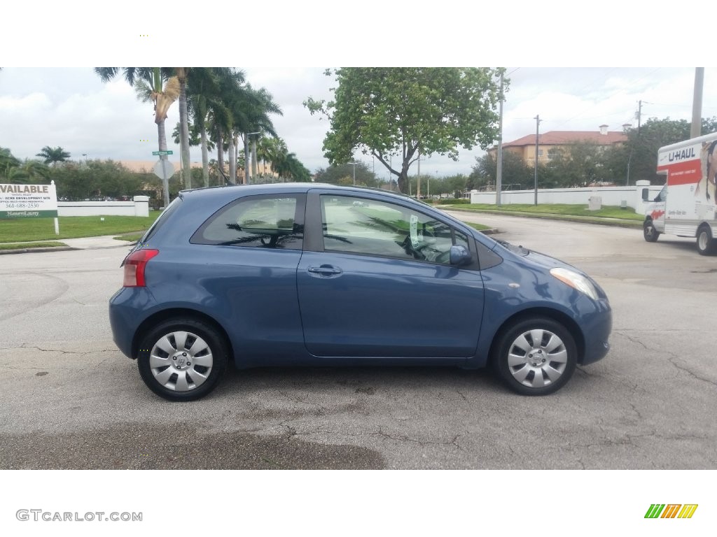 2007 Yaris 3 Door Liftback - Bayou Blue Metallic / Dark Charcoal photo #6