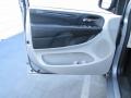 Billet Silver Metallic - Grand Caravan SXT Photo No. 28