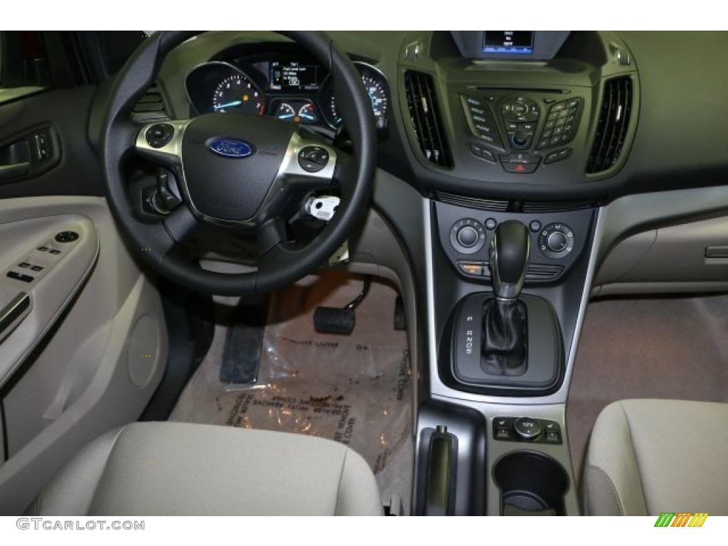 2016 Escape SE 4WD - Ruby Red Metallic / Charcoal Black photo #9