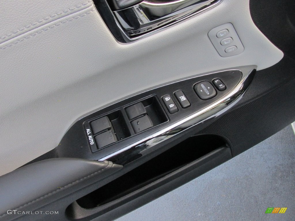 2016 Avalon XLE Premium - Blizzard Pearl / Light Gray photo #20