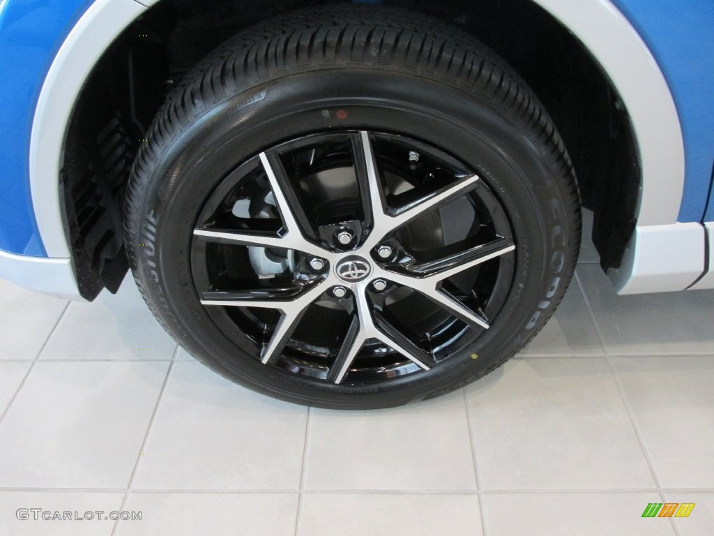 2016 Toyota RAV4 SE Wheel Photo #110145987