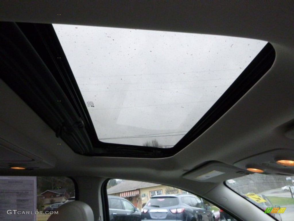 2013 Traverse LTZ AWD - White / Dark Titanium/Light Titanium photo #5