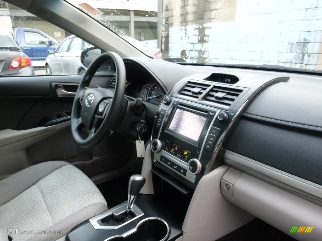 2014 Camry LE - Attitude Black Metallic / Ash photo #11