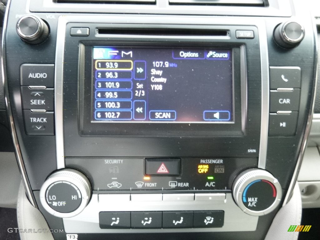 2014 Camry LE - Attitude Black Metallic / Ash photo #24