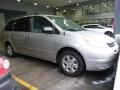 2004 Silver Shadow Pearl Toyota Sienna LE  photo #1