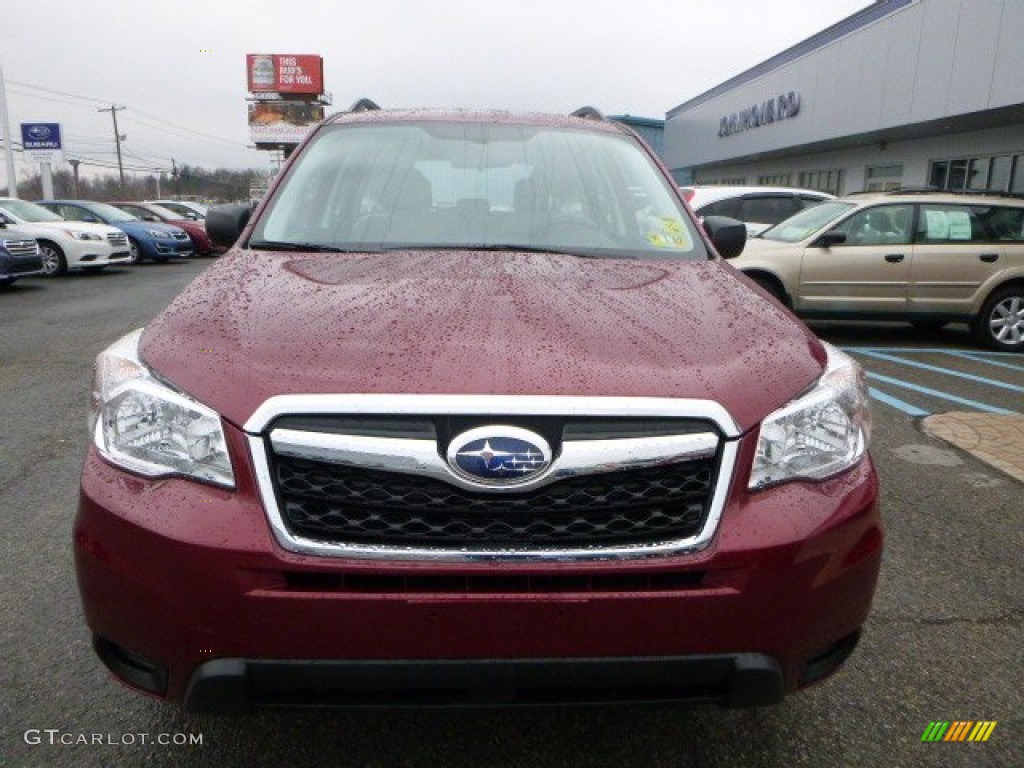 2015 Forester 2.5i - Venetian Red Pearl / Gray photo #12