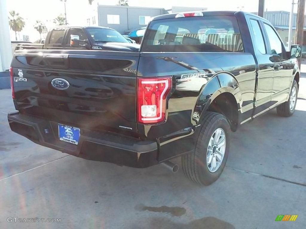 2016 F150 XL SuperCab - Shadow Black / Medium Earth Gray photo #14