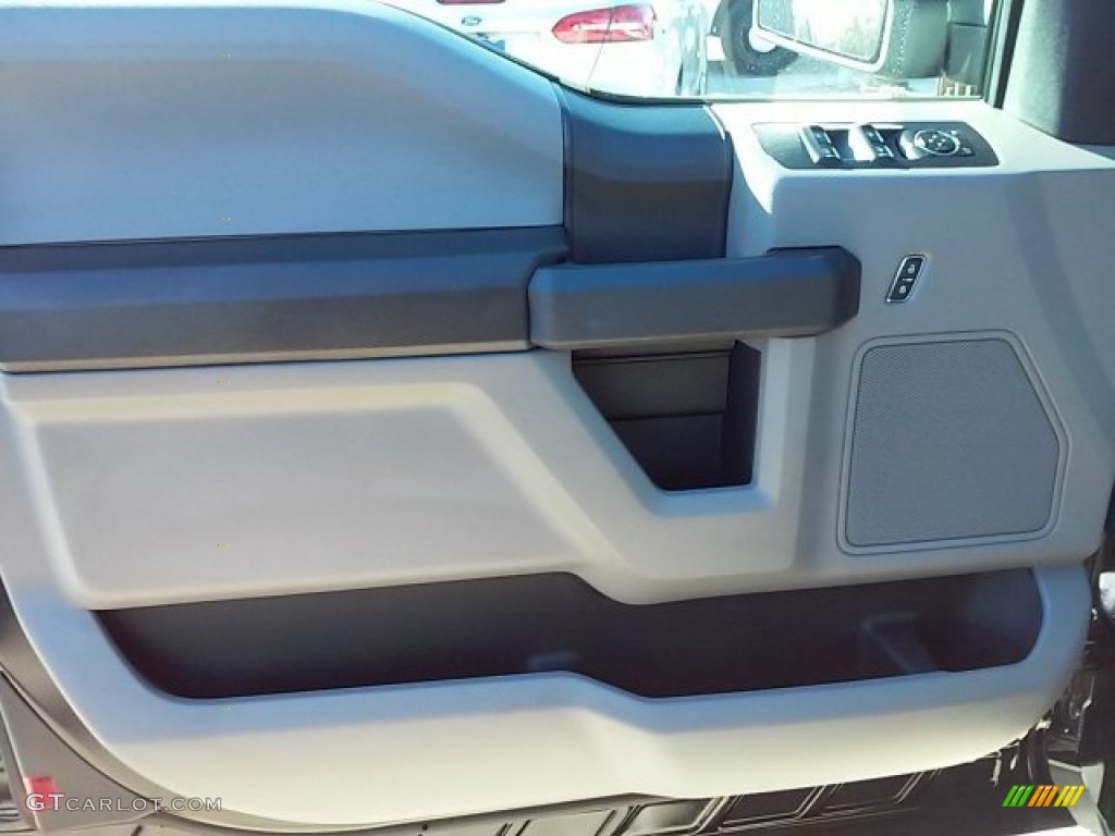 2016 F150 XL SuperCab - Shadow Black / Medium Earth Gray photo #24