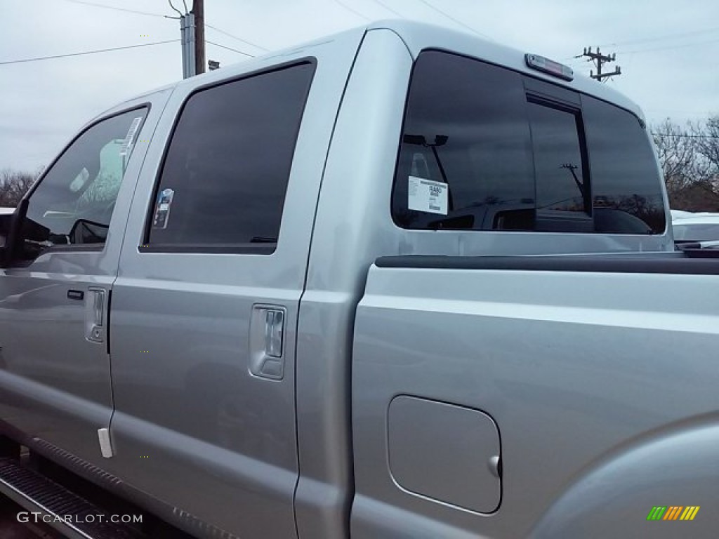 2016 F250 Super Duty Platinum Crew Cab 4x4 - Ingot Silver Metallic / Platinum Black photo #7