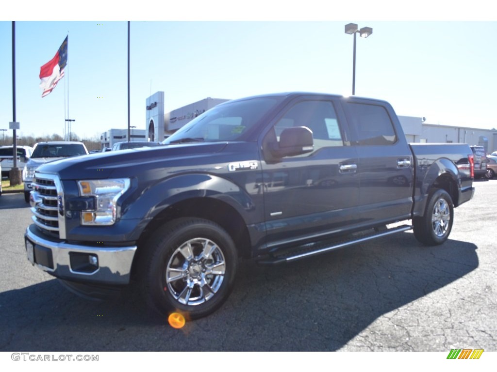 2016 F150 XLT SuperCrew - Blue Jeans / Medium Earth Gray photo #3