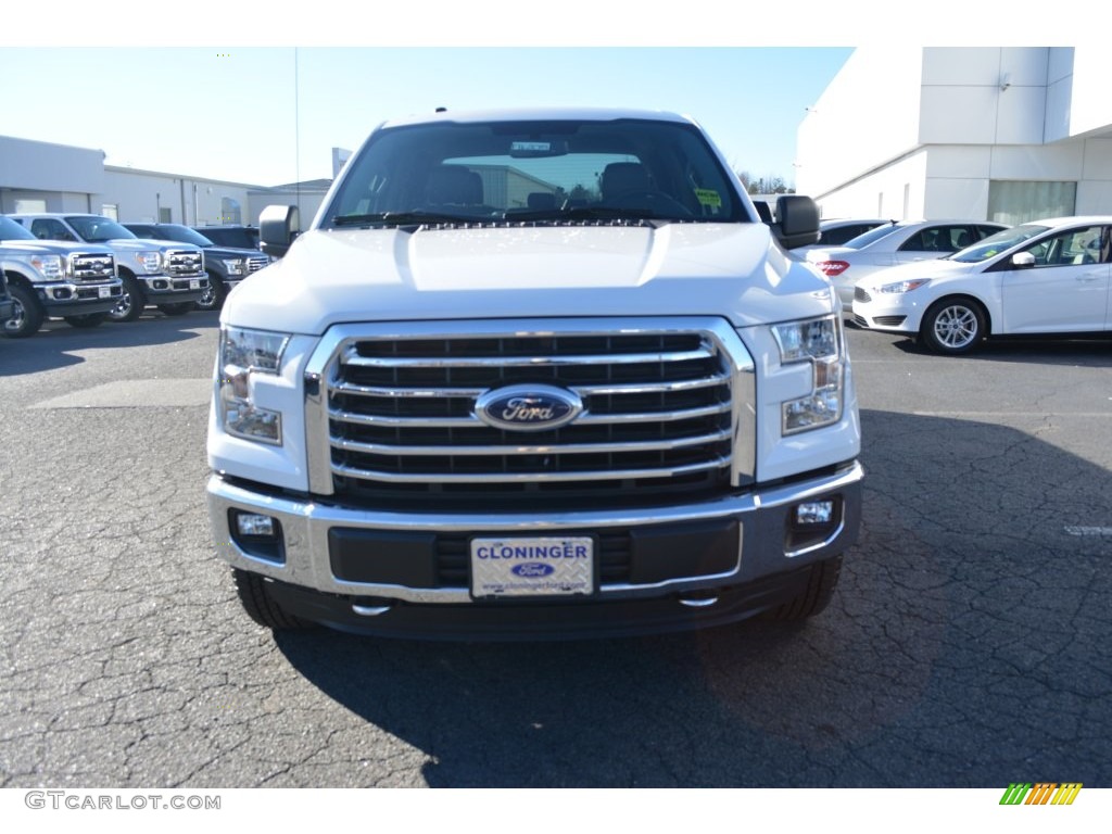 2016 F150 XLT SuperCrew 4x4 - Oxford White / Medium Earth Gray photo #4