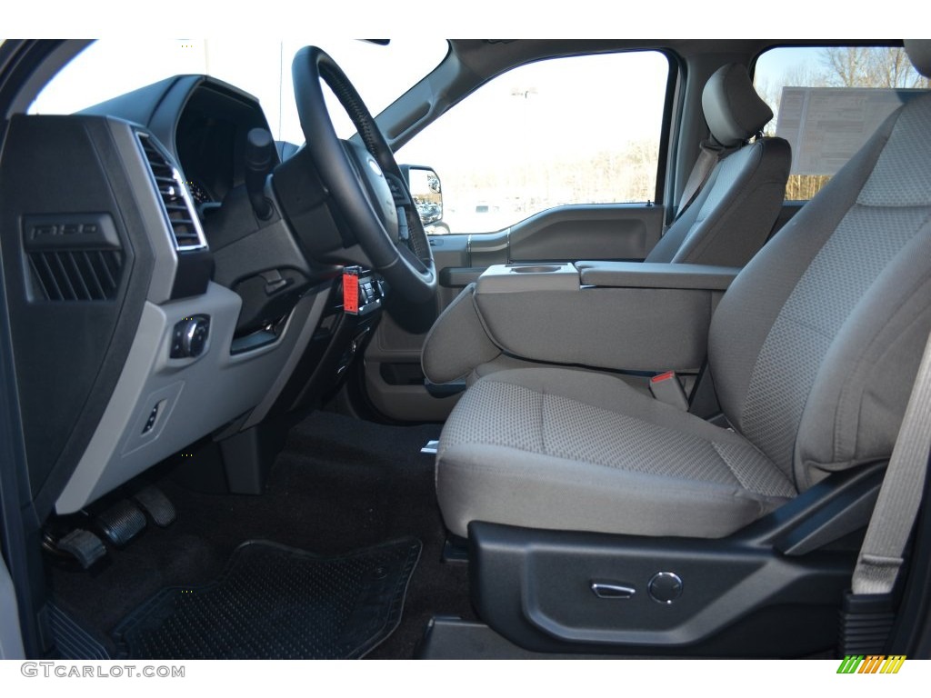 2016 Ford F150 XLT SuperCrew 4x4 Front Seat Photos
