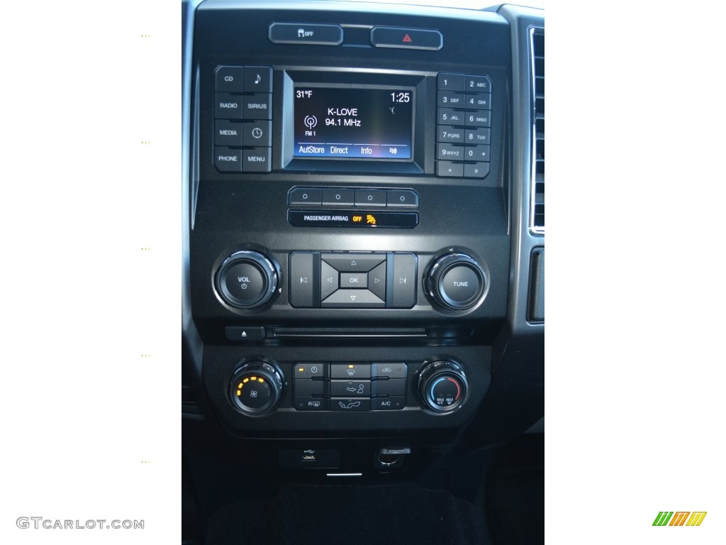 2016 Ford F150 XLT SuperCrew 4x4 Controls Photo #110167246