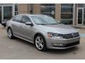 Platinum Gray Metallic - Passat V6 SE Photo No. 2