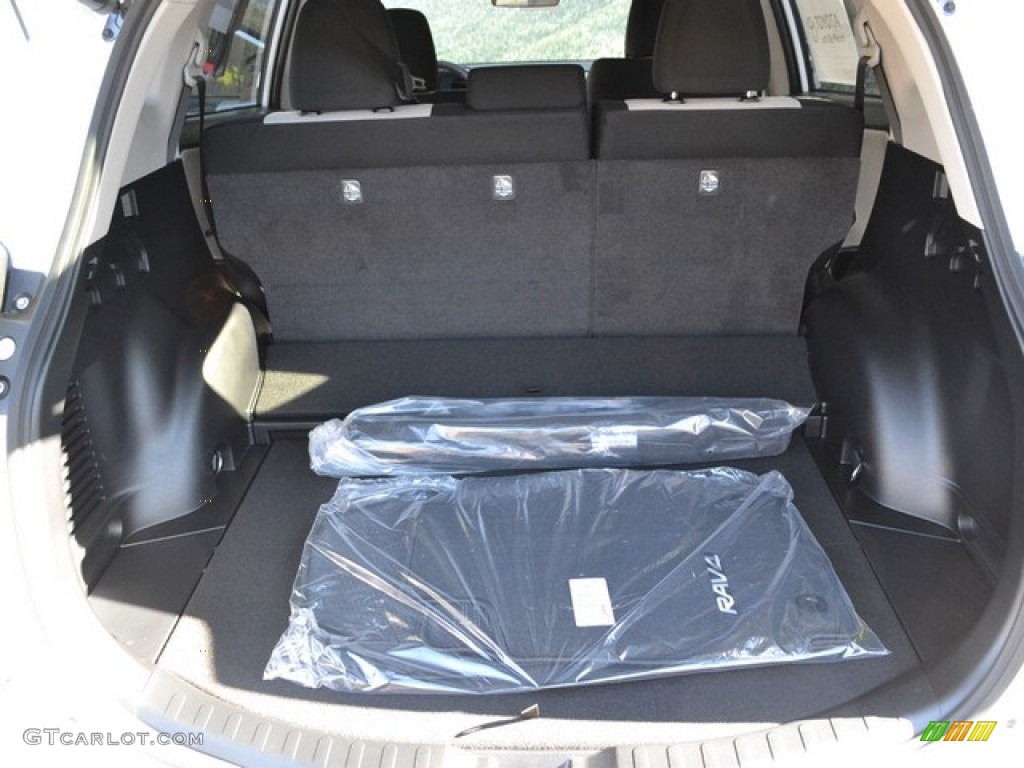2016 RAV4 XLE Hybrid AWD - Super White / Ash photo #8