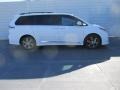 2015 Super White Toyota Sienna SE  photo #3