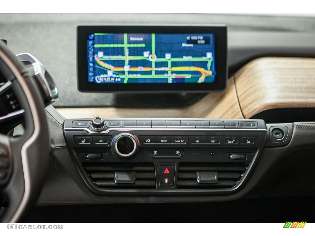 2016 BMW i3 with Range Extender Controls Photo #110183950