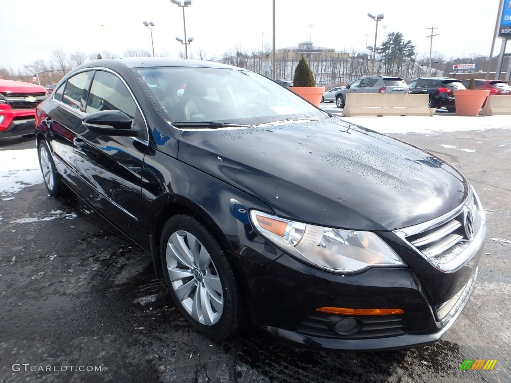 2010 CC Sport - Deep Black Metallic / Black photo #10