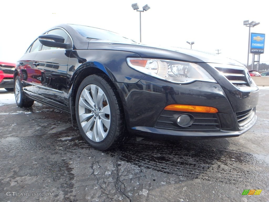 2010 CC Sport - Deep Black Metallic / Black photo #11