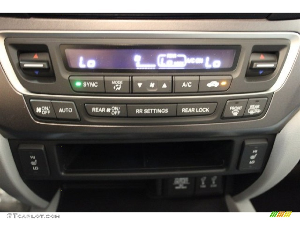 2016 Pilot EX-L AWD - Crystal Black Pearl / Gray photo #17