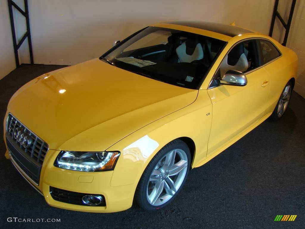 2009 S5 4.2 quattro - Imola Yellow / Pearl Silver/Black Silk Nappa Leather photo #4