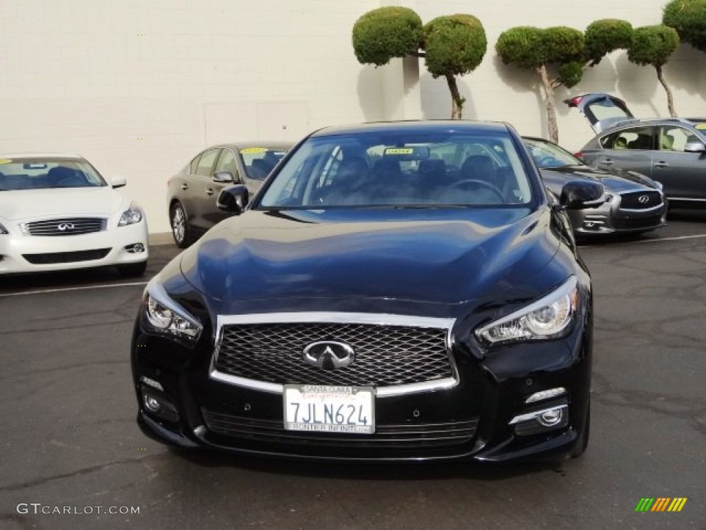 2015 Q50 3.7 - Black Obsidian / Graphite photo #2