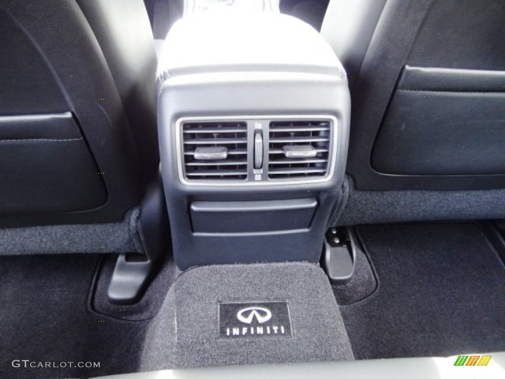 2015 Q50 3.7 - Black Obsidian / Graphite photo #41