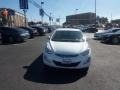 White - Elantra SE Photo No. 4