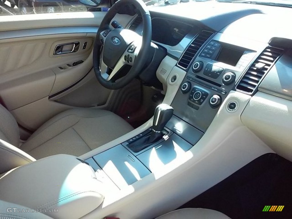 2015 Taurus SEL - Caribou Metallic / Dune photo #15