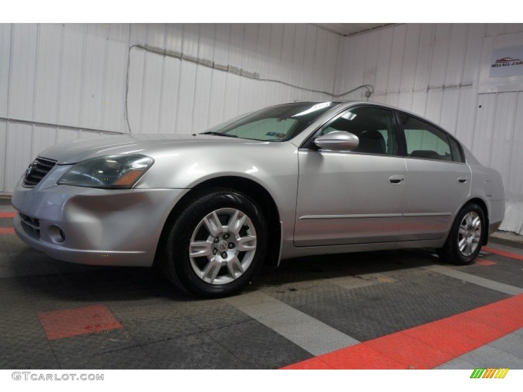 2006 Altima 2.5 S - Sheer Silver Metallic / Charcoal photo #2