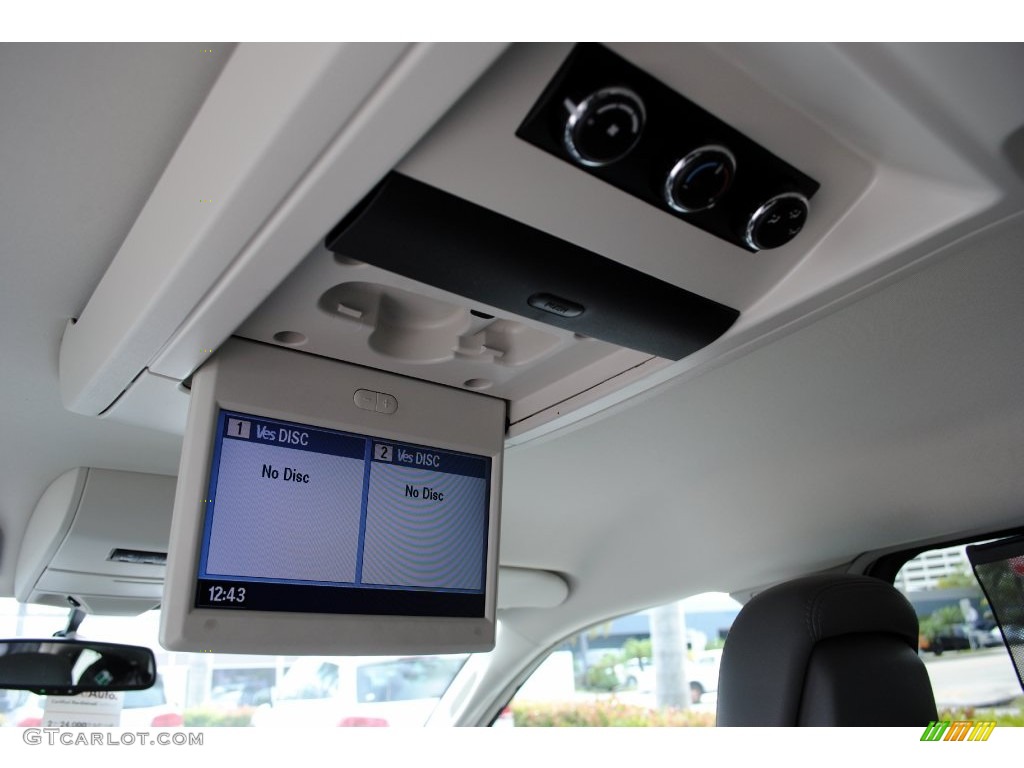 2012 Routan SE - Twilight Gray Metallic / Aero Gray photo #13