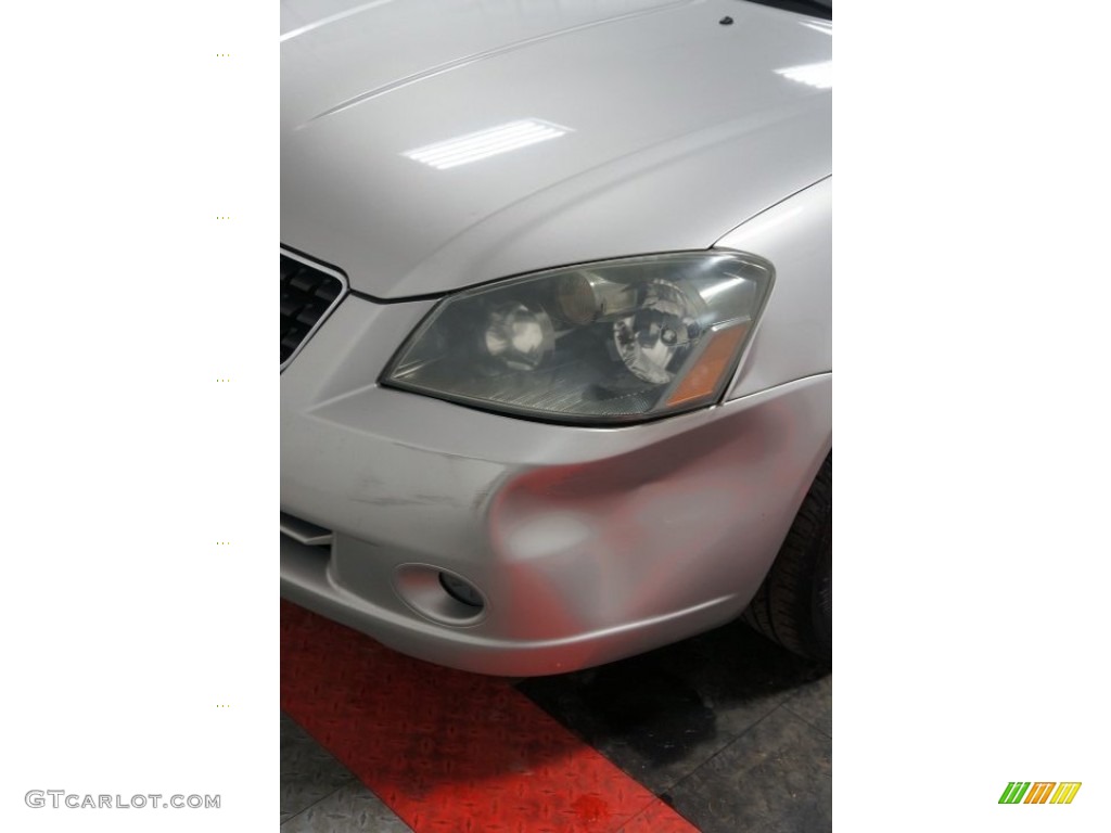 2006 Altima 2.5 S - Sheer Silver Metallic / Charcoal photo #47