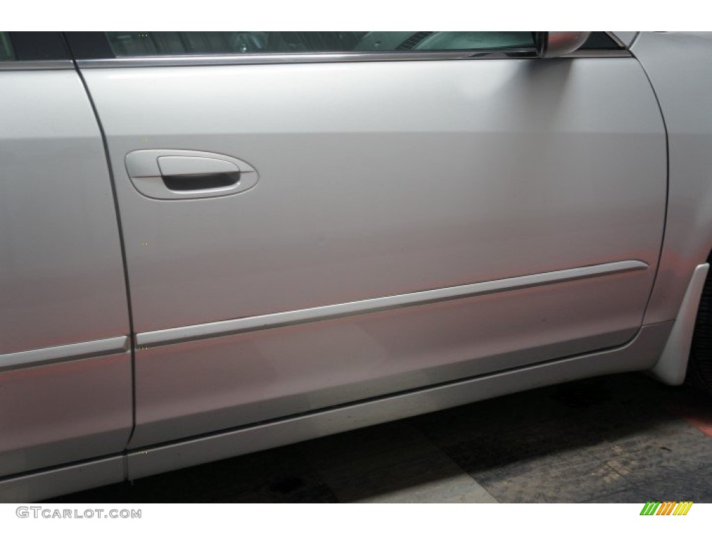 2006 Altima 2.5 S - Sheer Silver Metallic / Charcoal photo #58