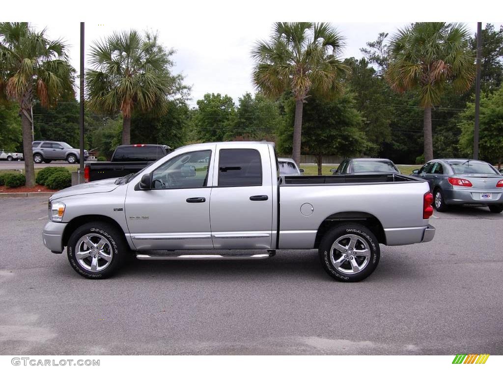 2008 Ram 1500 Laramie Quad Cab - Bright Silver Metallic / Medium Slate Gray photo #2