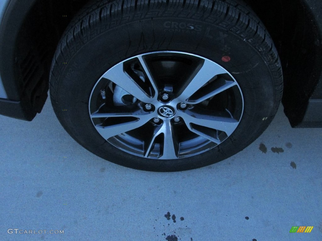 2016 Toyota RAV4 XLE Wheel Photo #110211091
