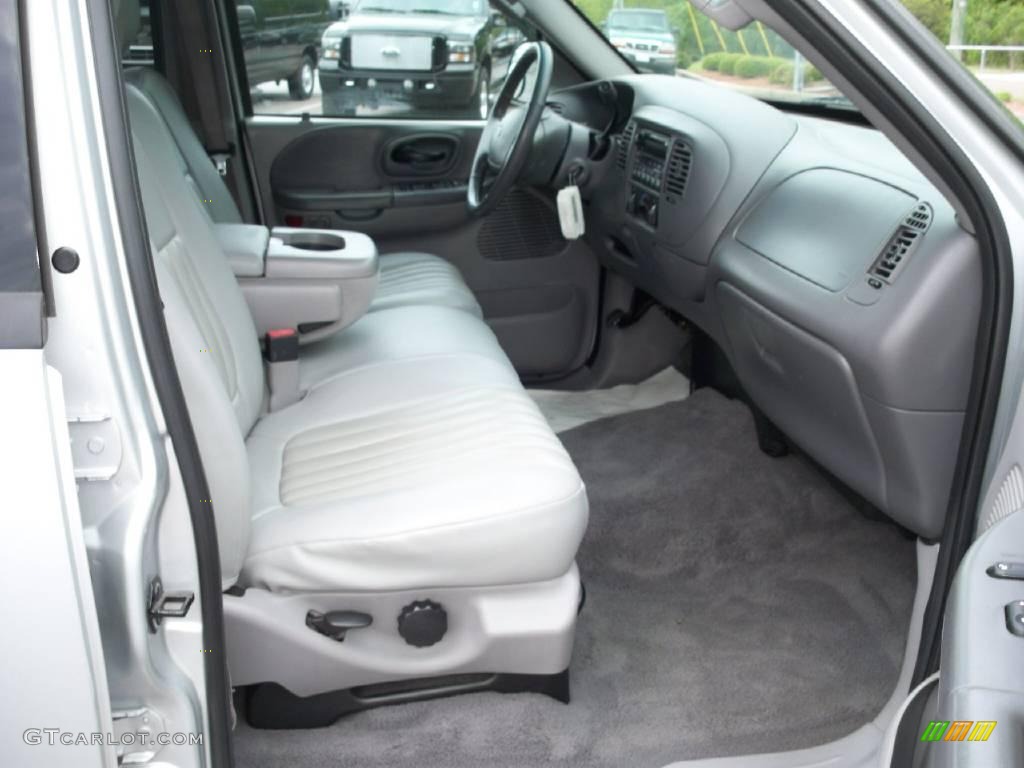 2003 F150 XLT SuperCrew - Silver Metallic / Medium Graphite Grey photo #10