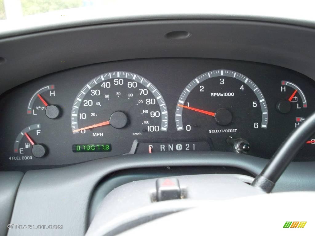 2003 F150 XLT SuperCrew - Silver Metallic / Medium Graphite Grey photo #21