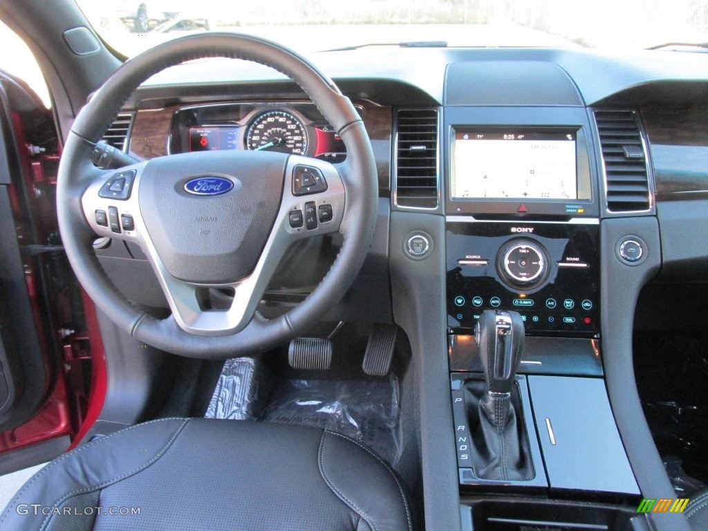 2016 Ford Taurus Limited Dashboard Photos