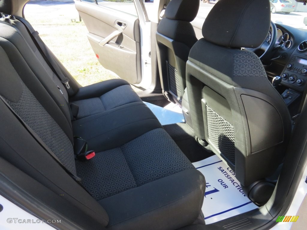 2009 G6 Sedan - Summit White / Light Taupe photo #16
