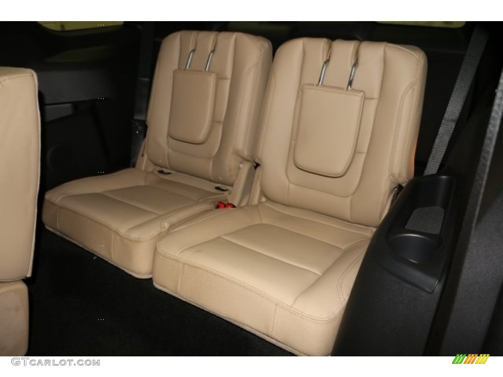 Medium Light Camel Interior 2016 Ford Explorer XLT 4WD Photo #110220400