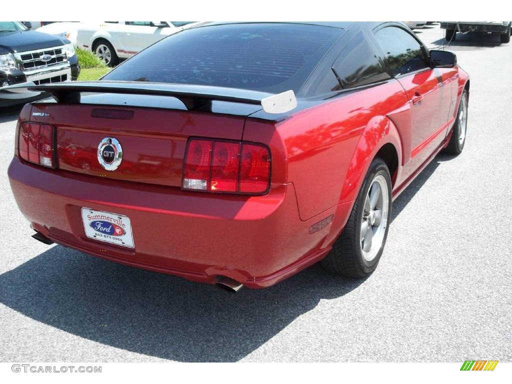 2005 Mustang GT Premium Coupe - Redfire Metallic / Red Leather photo #12