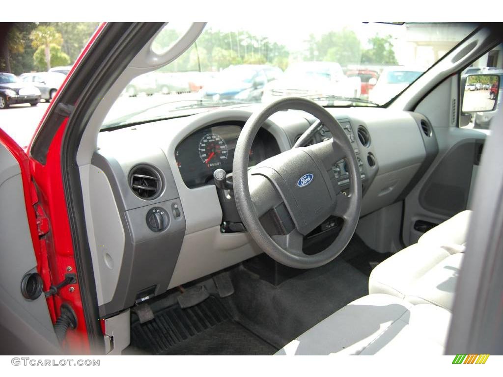 2004 F150 STX Regular Cab - Bright Red / Dark Flint photo #3
