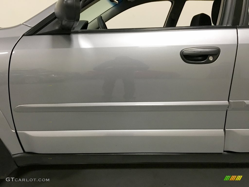 2008 Outback 2.5i Wagon - Quartz Silver Metallic / Off Black photo #25